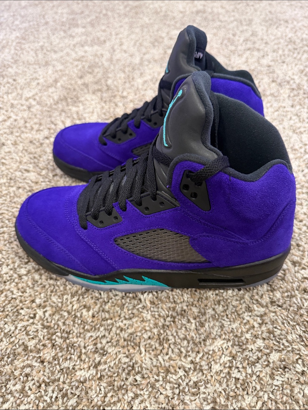 Nike Air Jordan Retro 5 Reverse Grape excellent condition - Picture 3 of 10